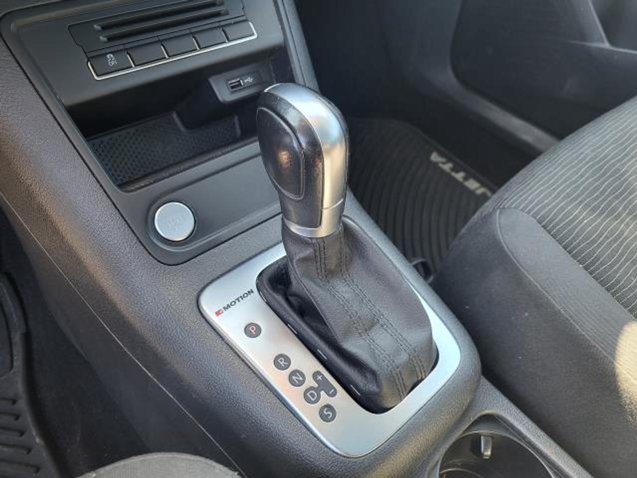 2016 Volkswagen Tiguan COMFORTLINE Photo