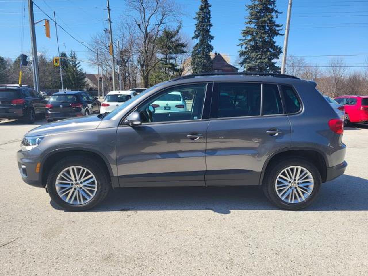 2016 Volkswagen Tiguan COMFORTLINE Photo