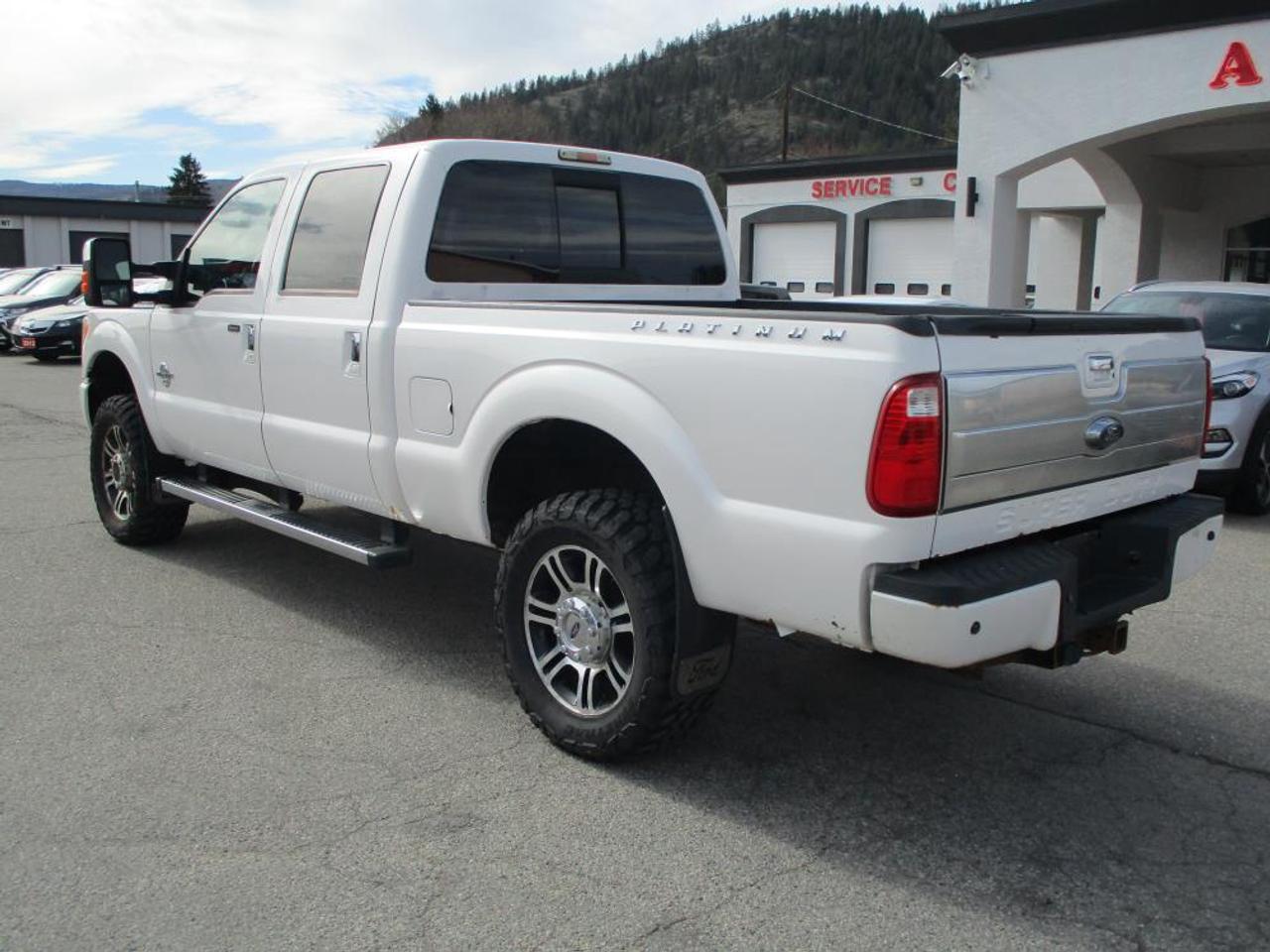 2014 Ford F-350 SD PLATINUM CREW 4X4 Photo