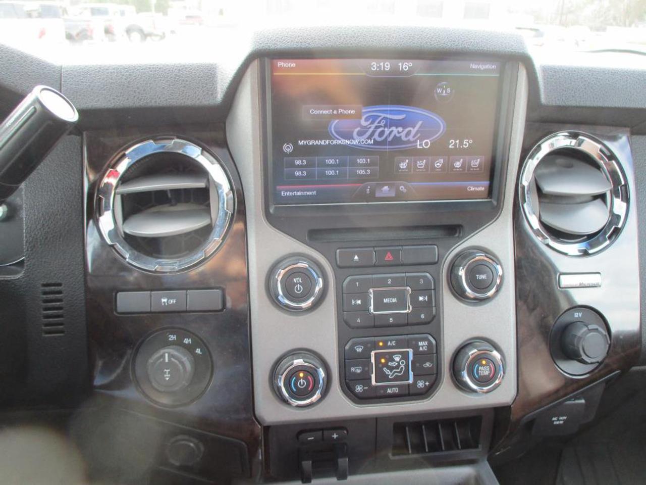 2014 Ford F-350 SD PLATINUM CREW 4X4 Photo