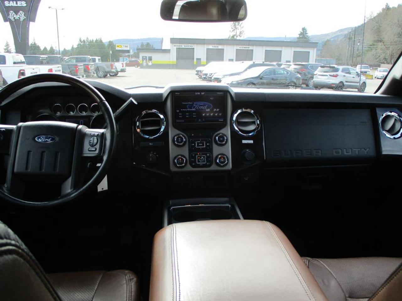 2014 Ford F-350 SD PLATINUM CREW 4X4 Photo