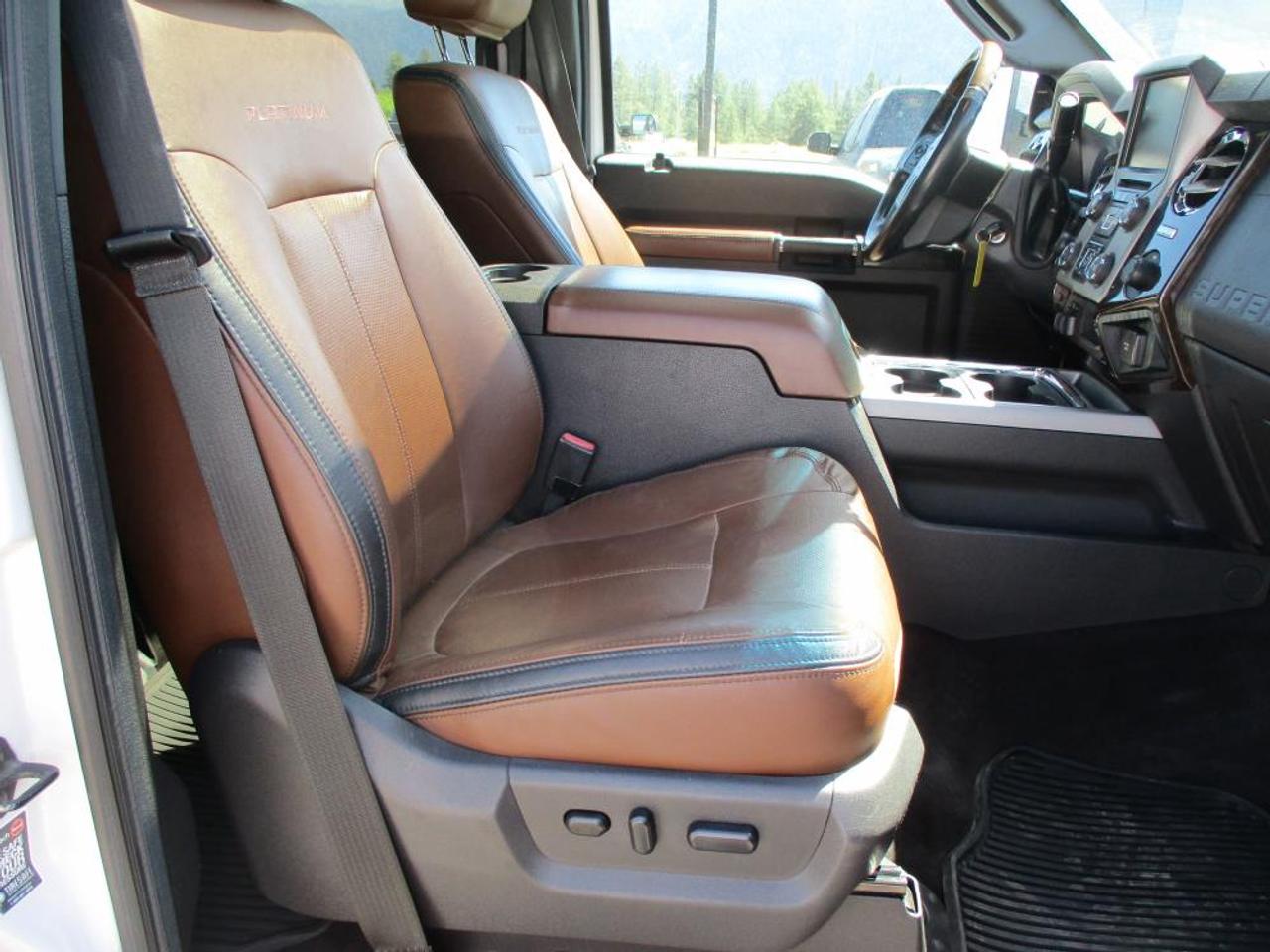 2014 Ford F-350 SD PLATINUM CREW 4X4 Photo