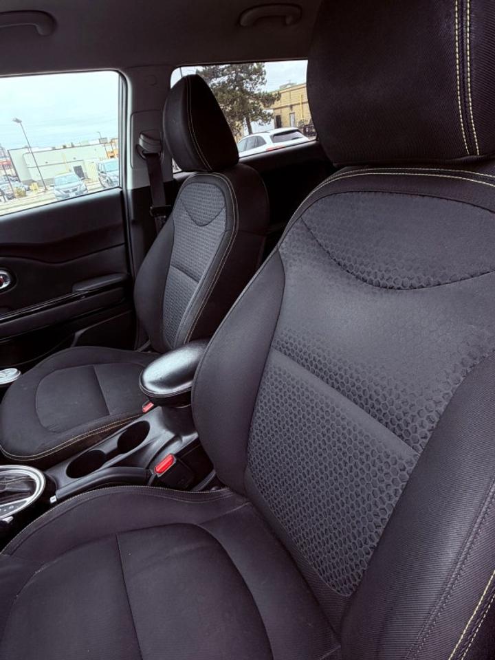 2016 Kia Soul 5dr Wagon Automatic EX+ Photo