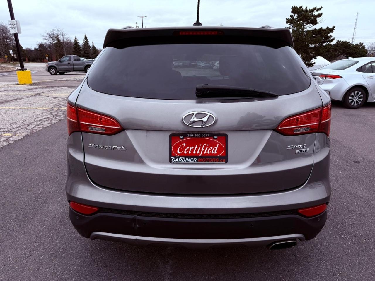 2016 Hyundai Santa Fe Sport All-wheel Drive 4dr 2.0T Premium Photo3