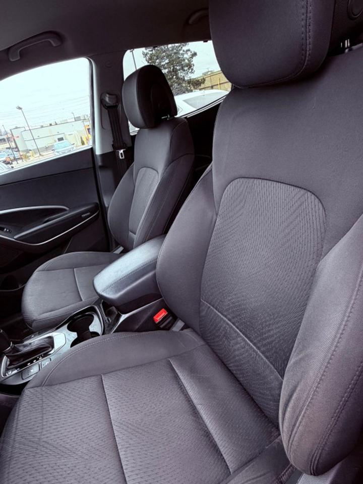 2016 Hyundai Santa Fe Sport All-wheel Drive 4dr 2.0T Premium Photo