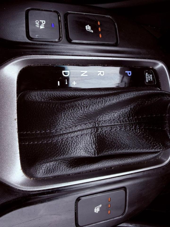 2016 Hyundai Santa Fe Sport All-wheel Drive 4dr 2.0T Premium Photo