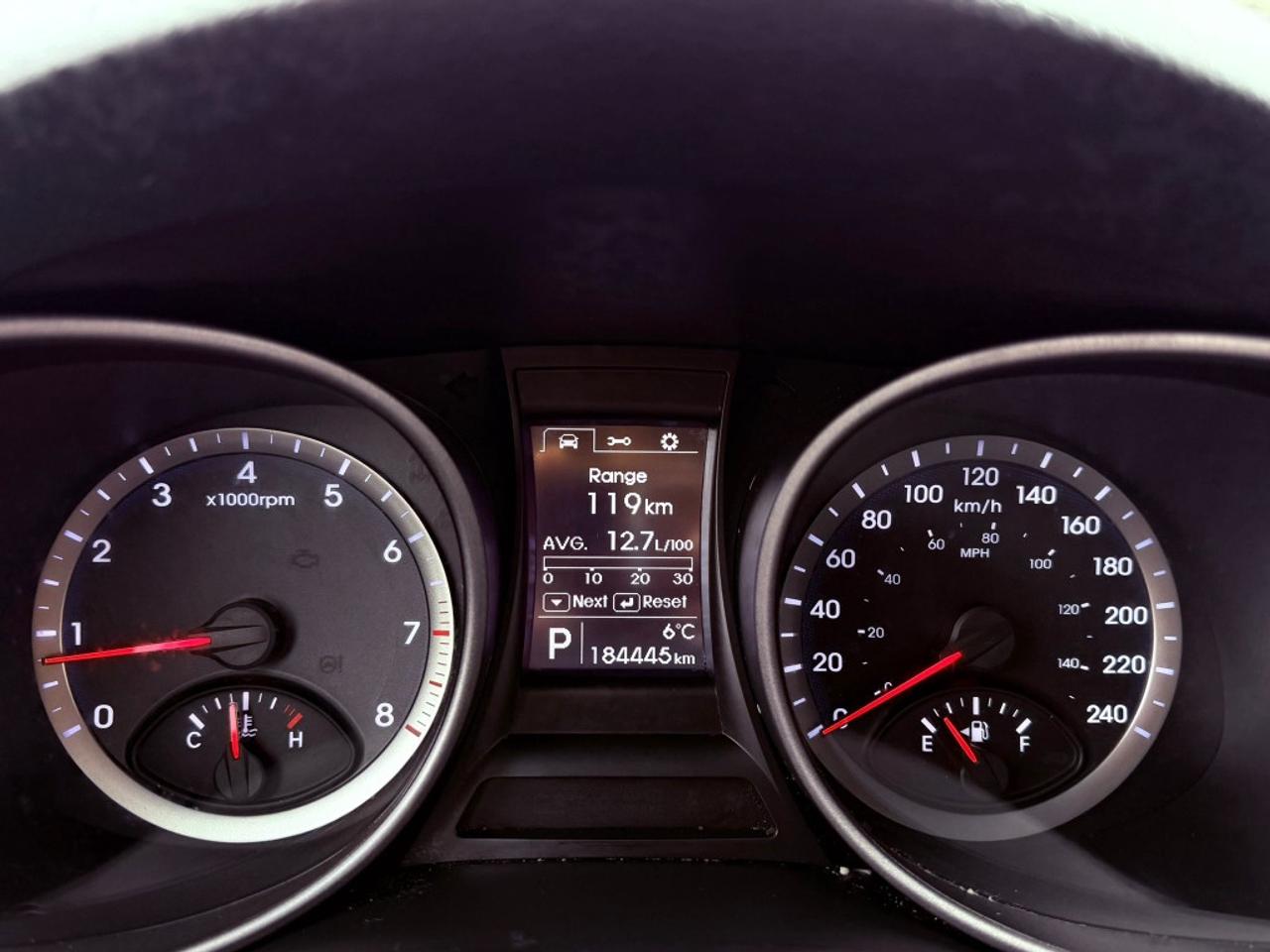 2016 Hyundai Santa Fe Sport All-wheel Drive 4dr 2.0T Premium Photo