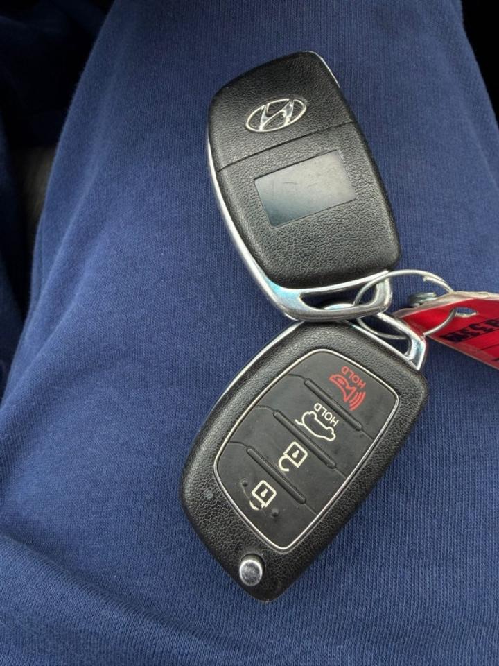 2016 Hyundai Santa Fe Sport All-wheel Drive 4dr 2.0T Premium Photo