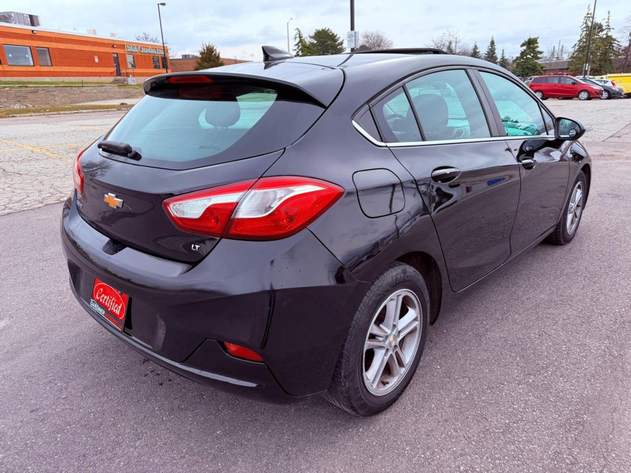 2017 Chevrolet Cruze LT Auto 4dr Sedan Automatic Photo4