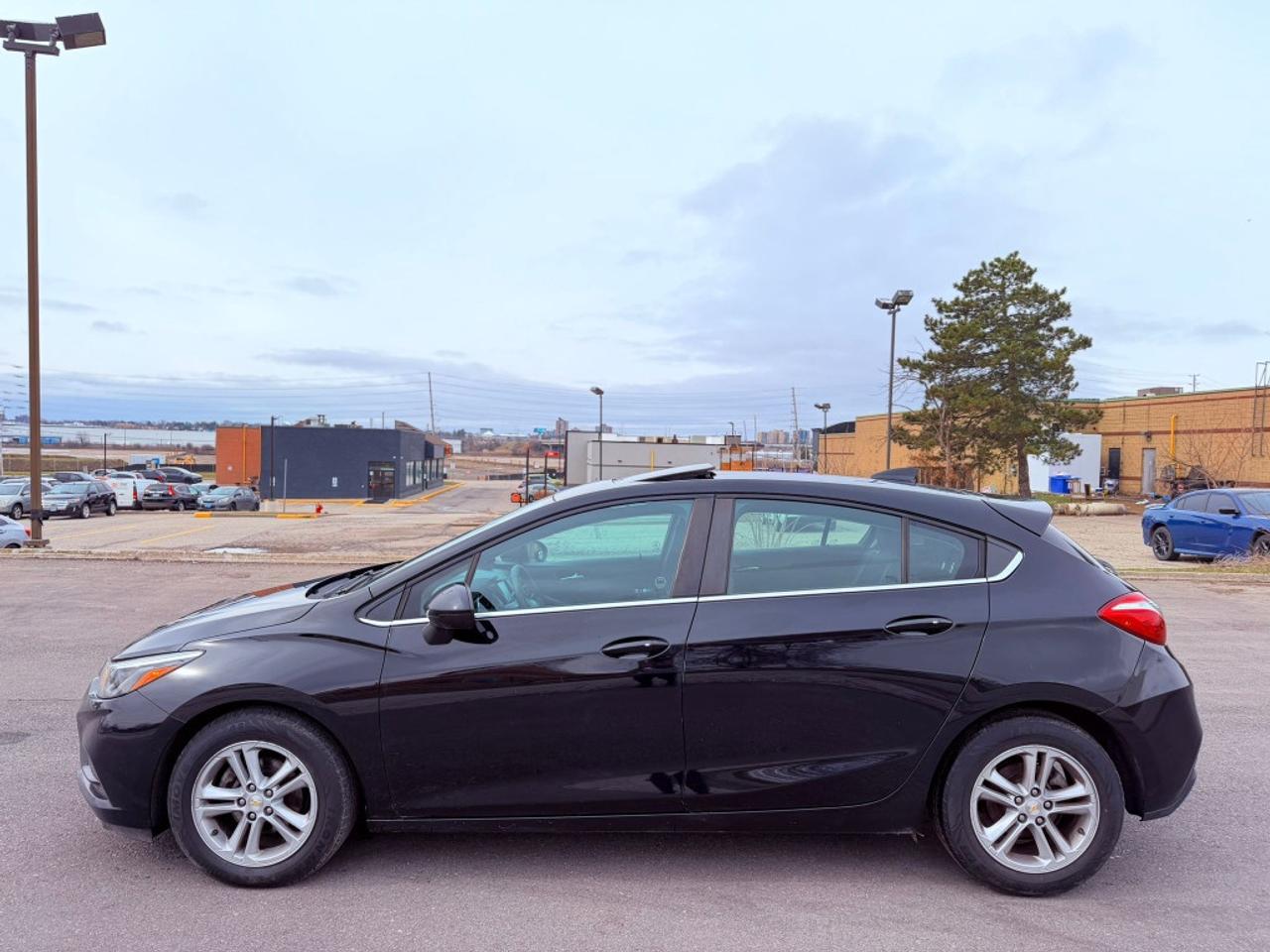 2017 Chevrolet Cruze LT Auto 4dr Sedan Automatic Photo
