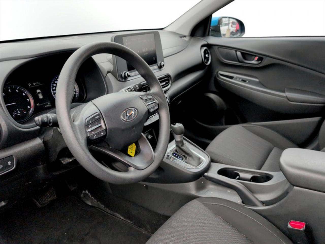 2023 Hyundai KONA Essential Photo