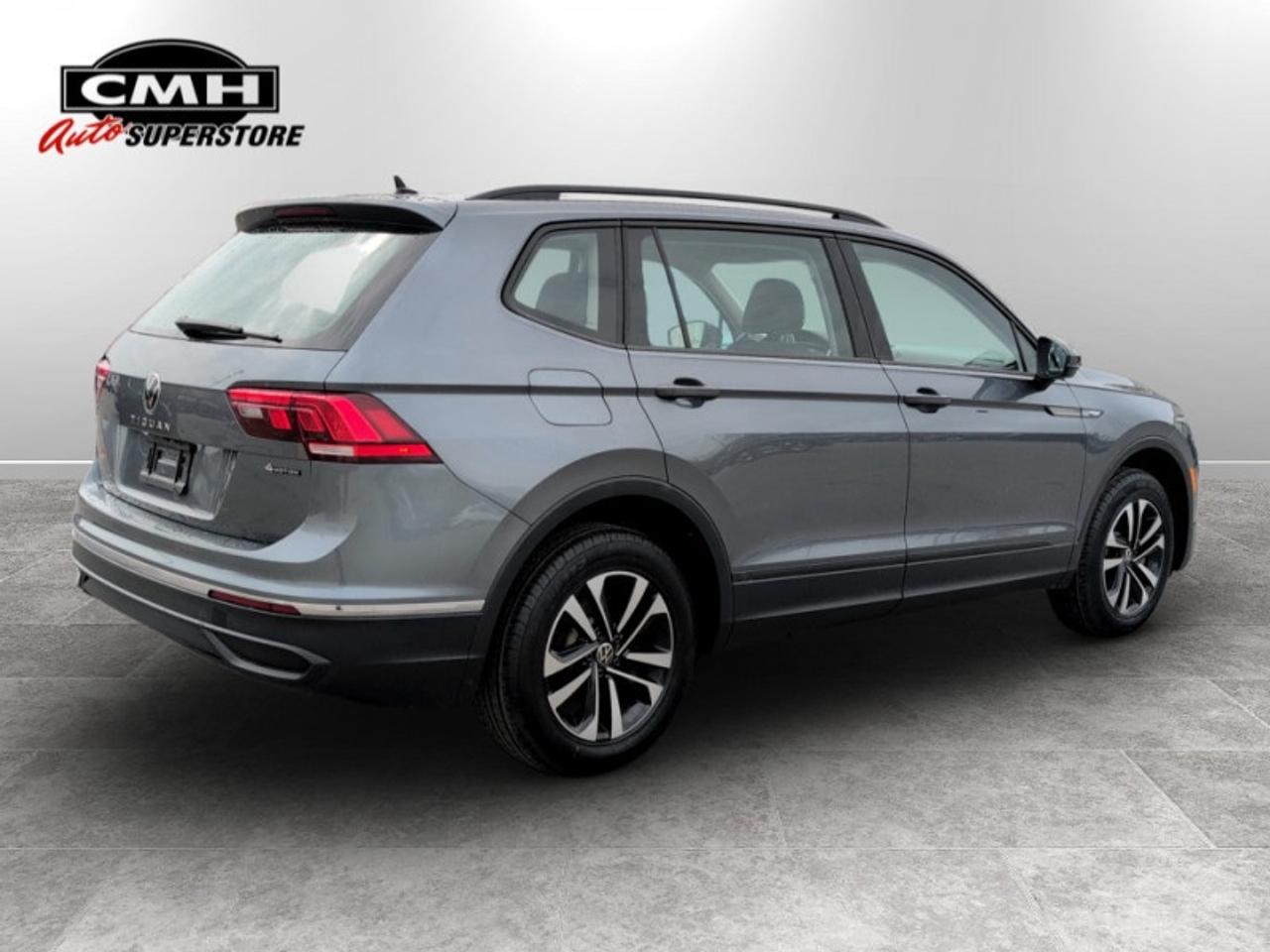 2024 Volkswagen Tiguan Trendline w/Third Row Pkg  *CLEAN CF* Photo