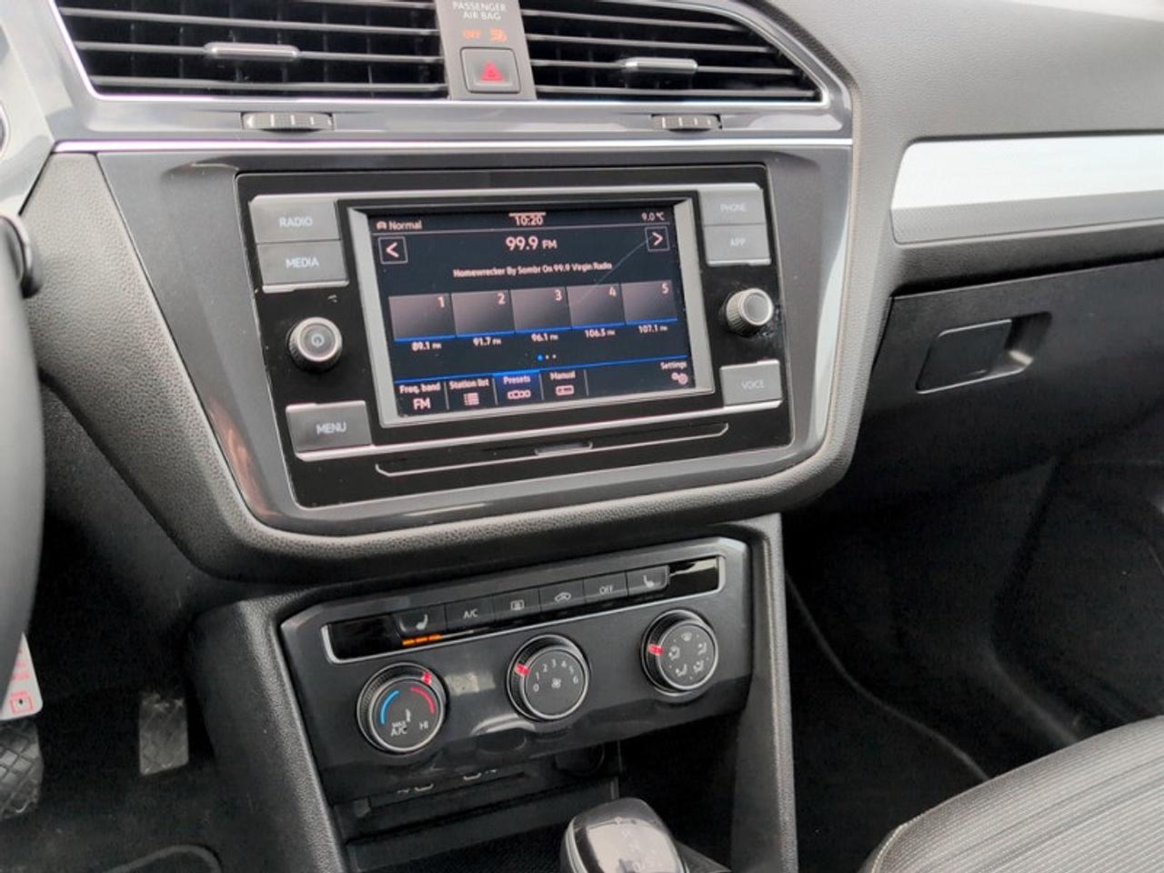 2024 Volkswagen Tiguan Trendline w/Third Row Pkg  *CLEAN CF* Photo