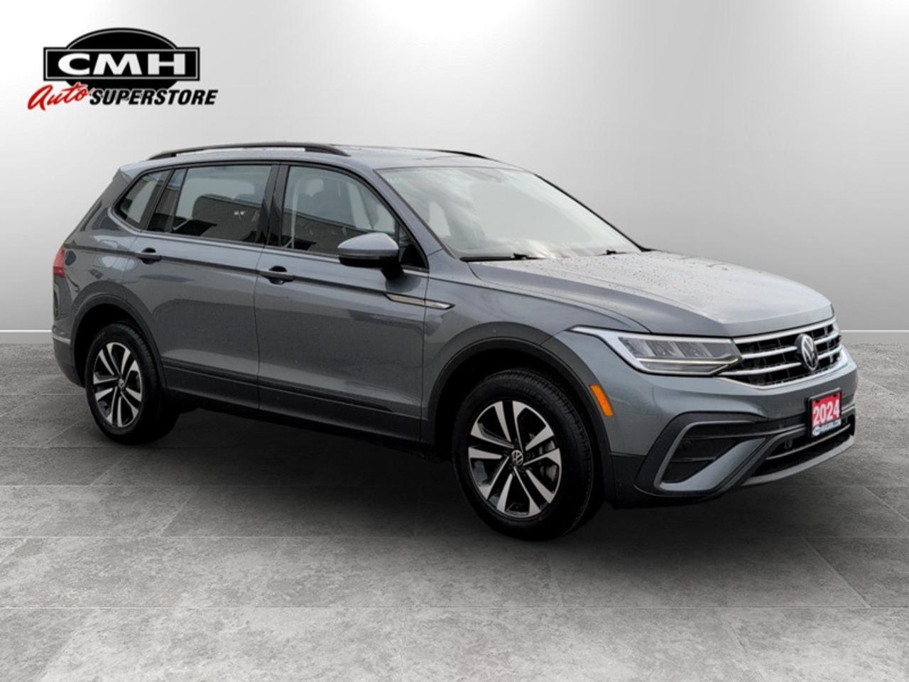 2024 Volkswagen Tiguan Trendline w/Third Row Pkg  *CLEAN CF* Photo4