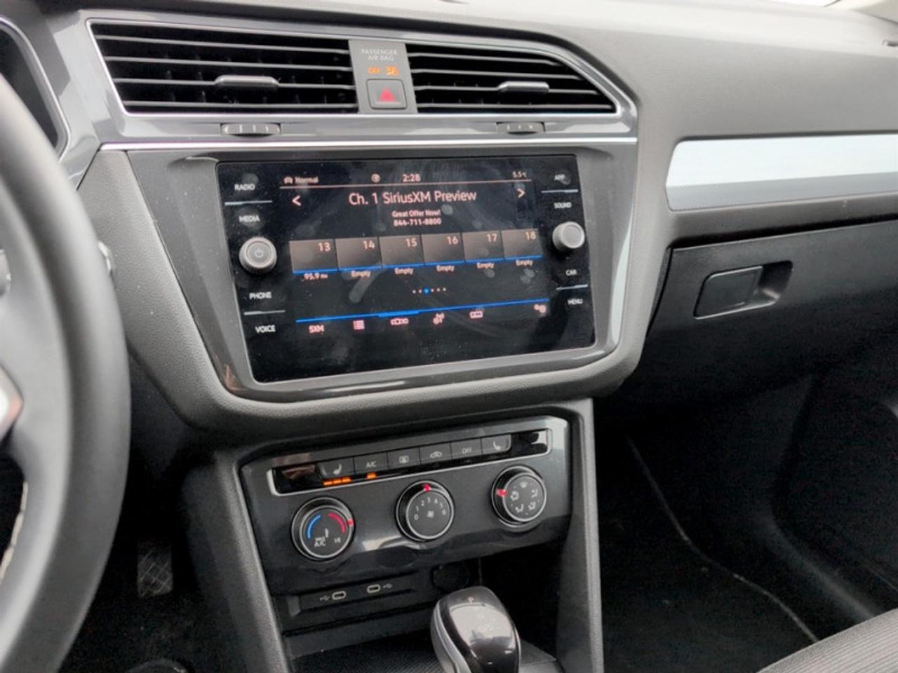 2024 Volkswagen Tiguan Trendline Photo