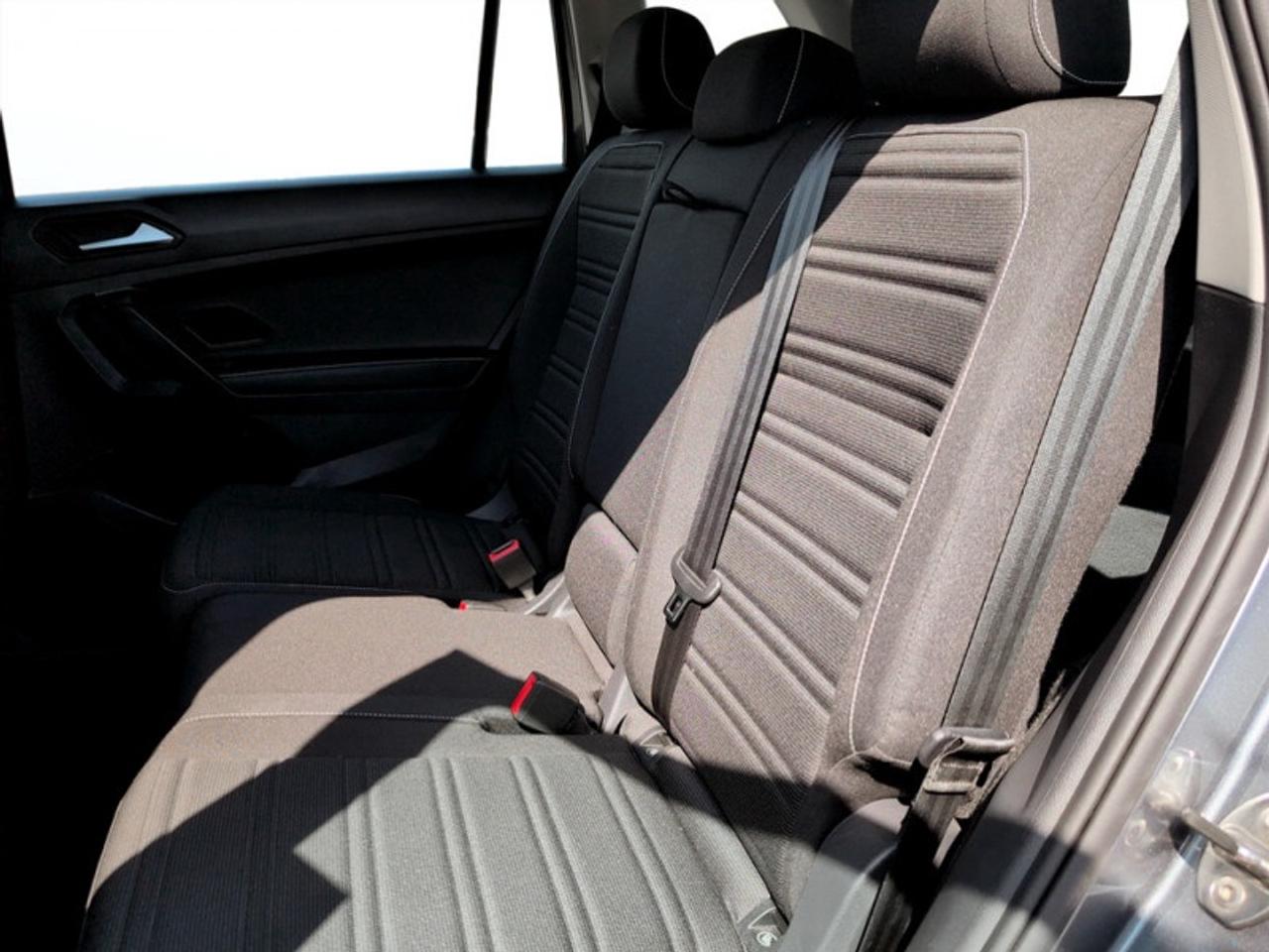 2024 Volkswagen Tiguan Trendline  **APPLE CP - HTD SW** Photo
