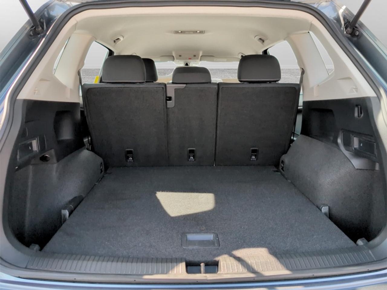 2024 Volkswagen Tiguan Trendline  **APPLE CP - HTD SW** Photo