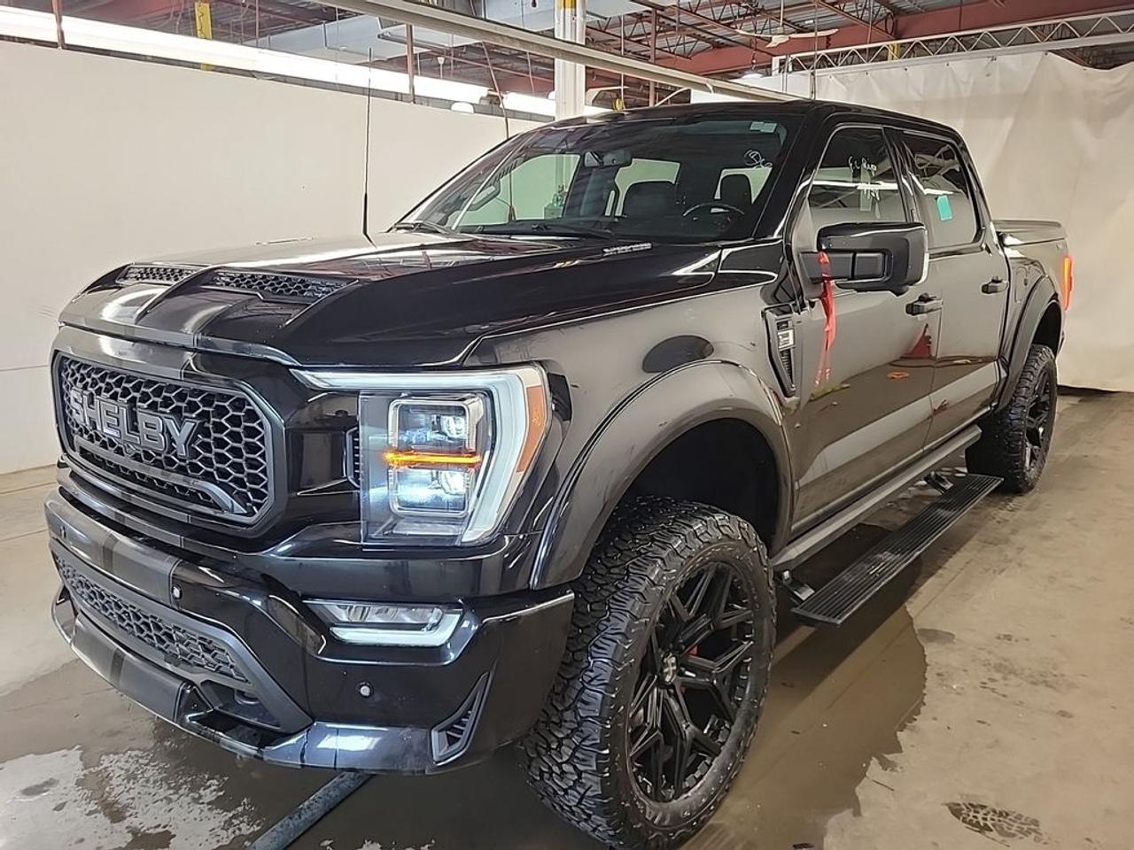 2023 Ford F-150 Lariat Photo0