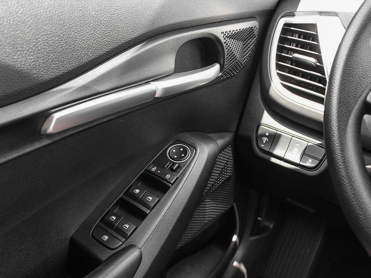 2026 Kia Seltos LX Photo