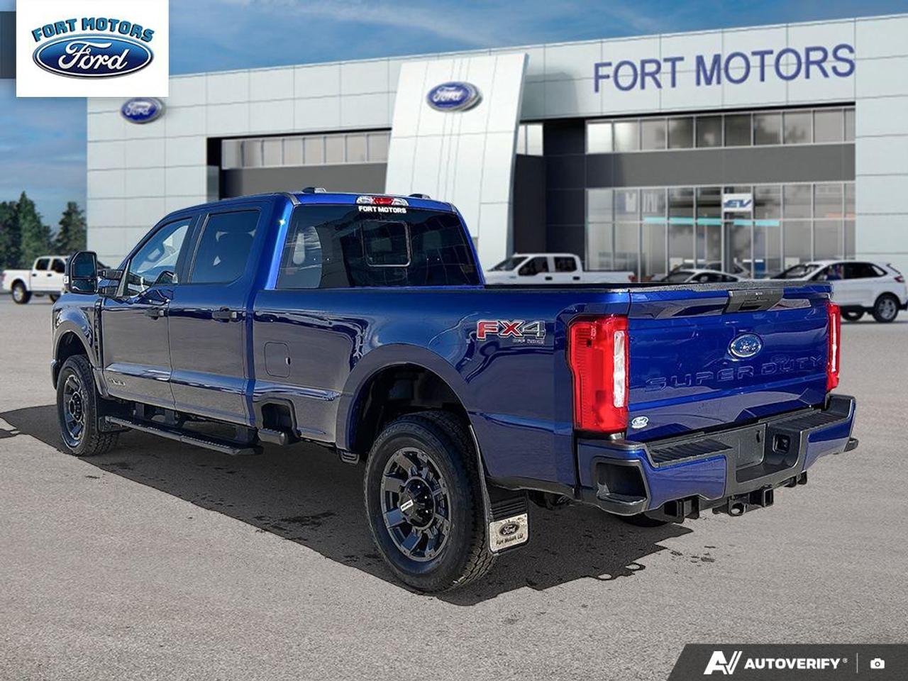 2026 Ford SuperDuty F-350® XL Photo3