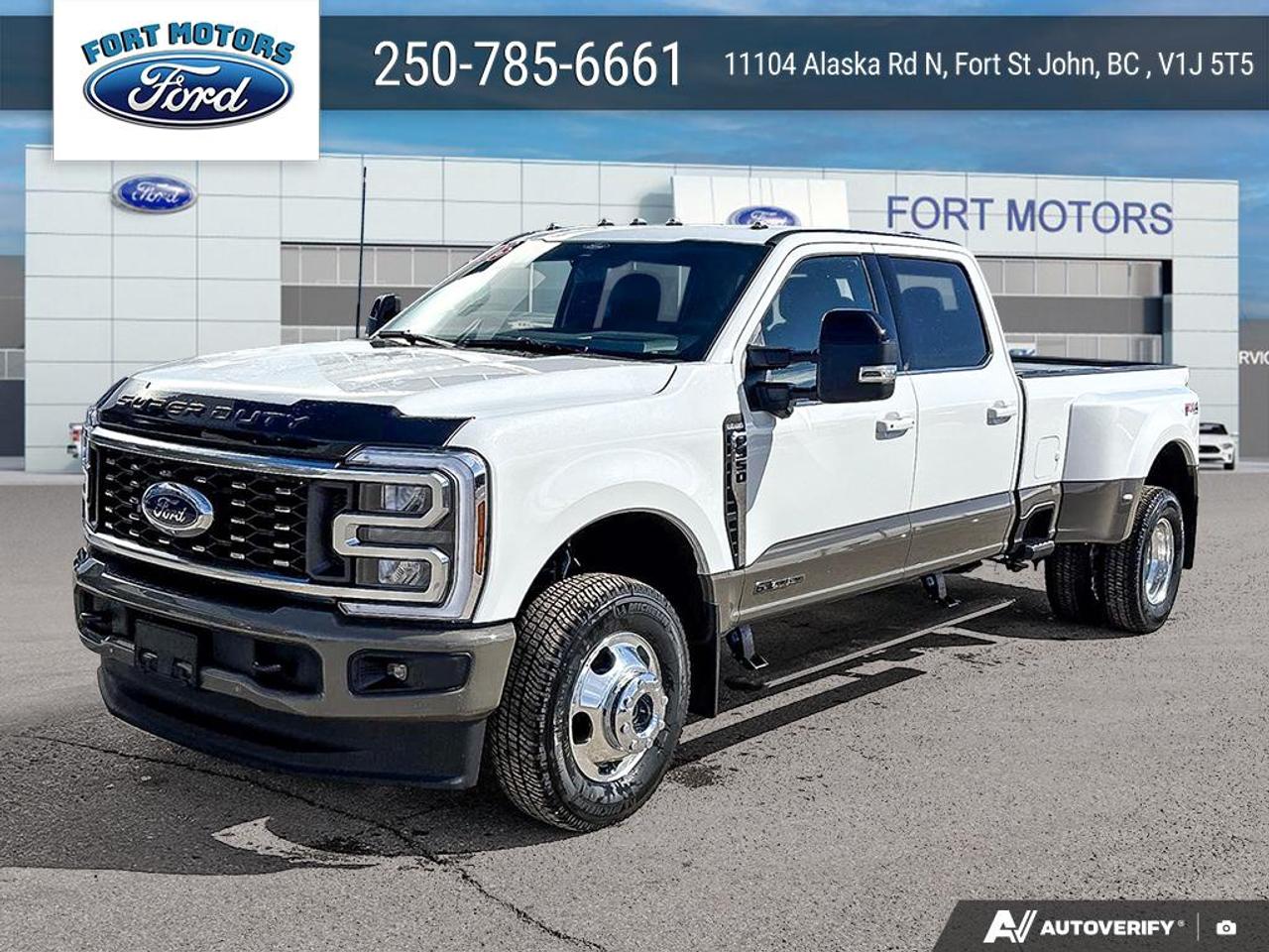 2026 Ford SuperDuty F-350® King Ranch® Photo0