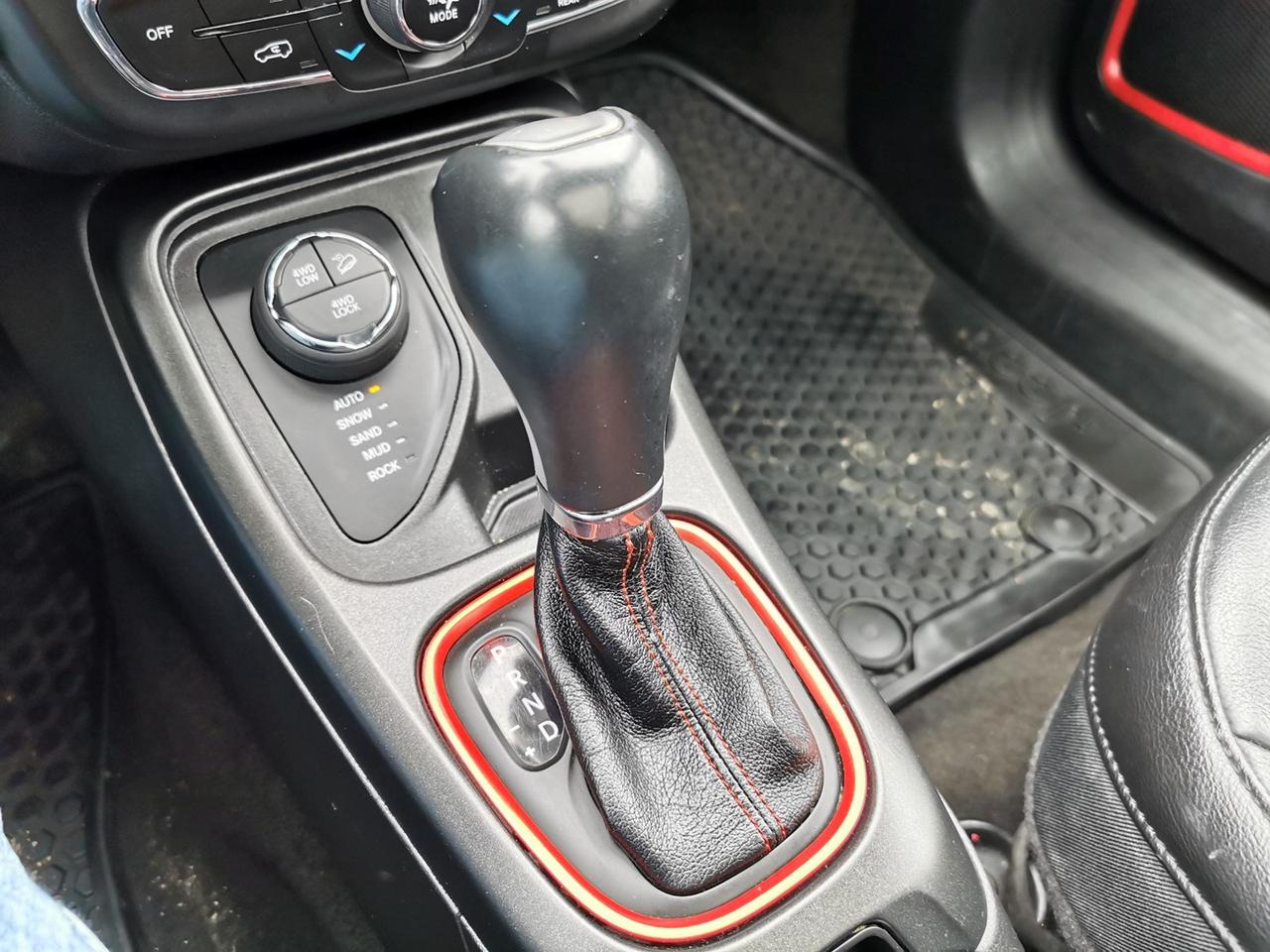 2018 Jeep Compass Trailhawk Photo