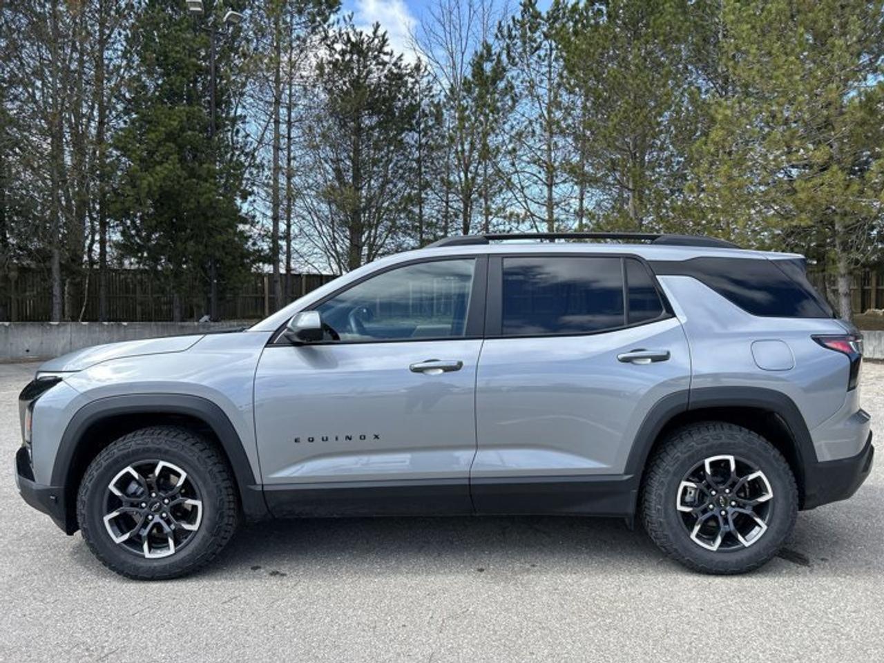 2026 Chevrolet Equinox ACTIV AWD | No accidents | Panoramic Sunroof Photo