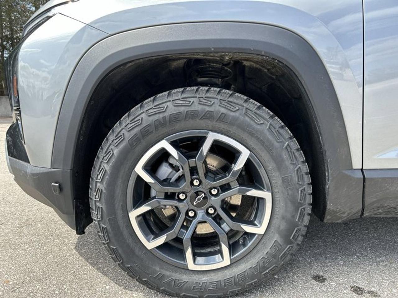 2026 Chevrolet Equinox ACTIV AWD | No accidents | Panoramic Sunroof Photo