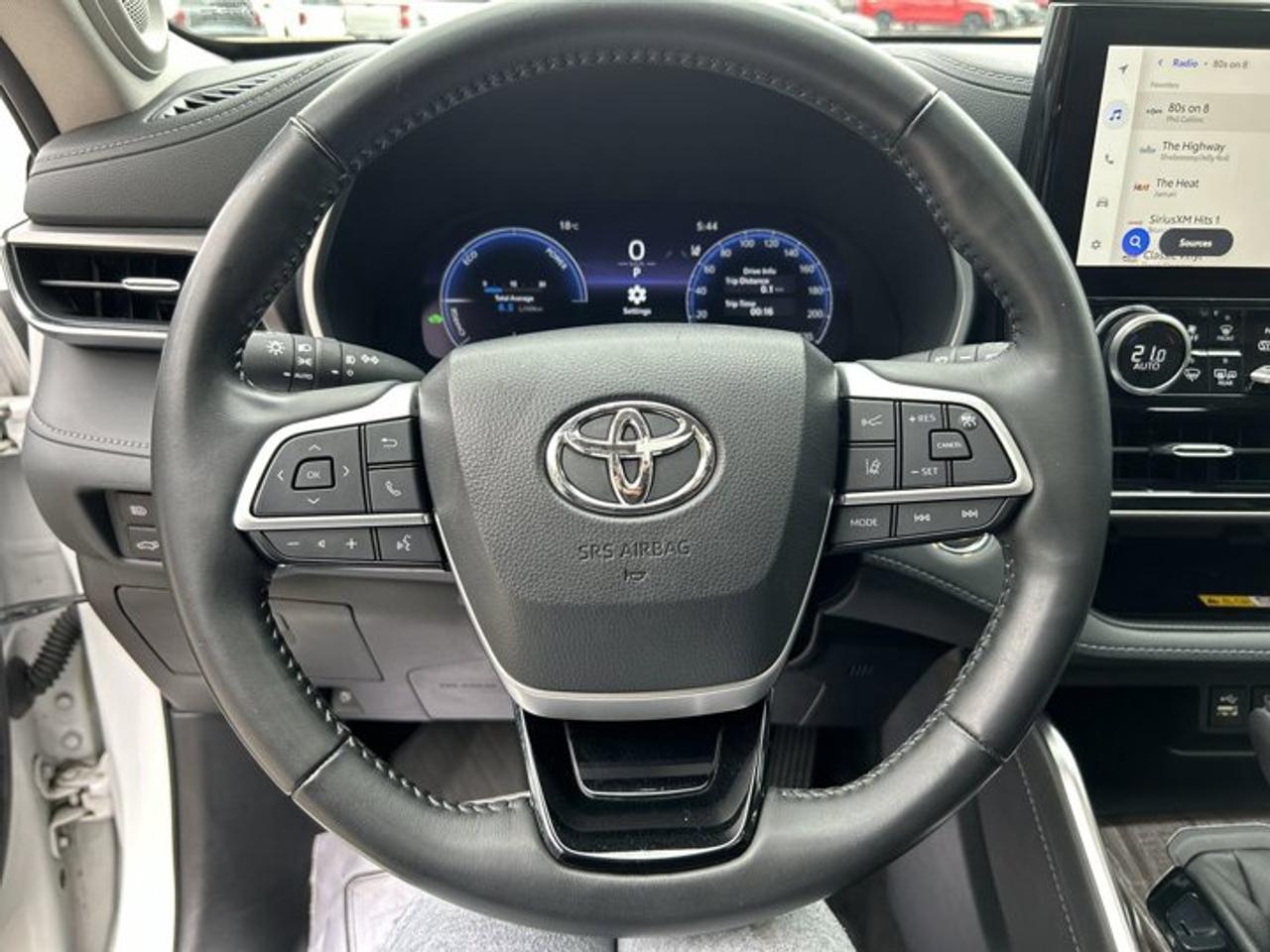 2023 Toyota Highlander Hybrid Limited AWD | No accidents | Panoramic Sunroof Photo