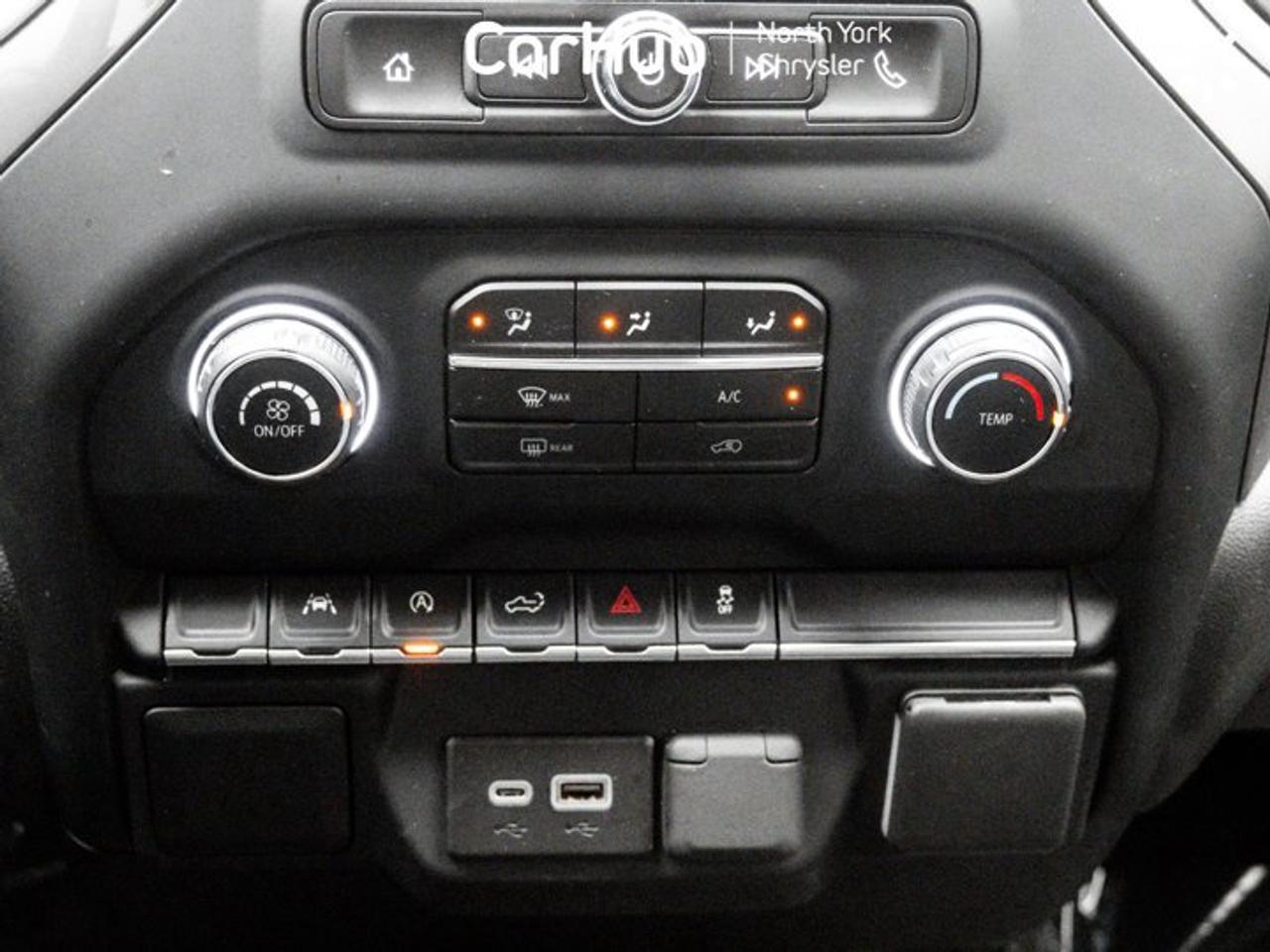 2024 Chevrolet Silverado 1500 Custom Photo