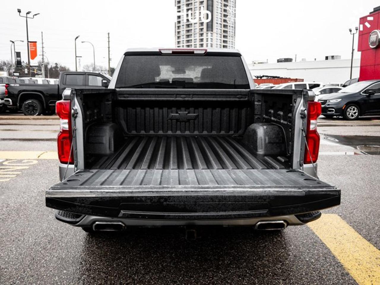 2024 Chevrolet Silverado 1500 RST Photo