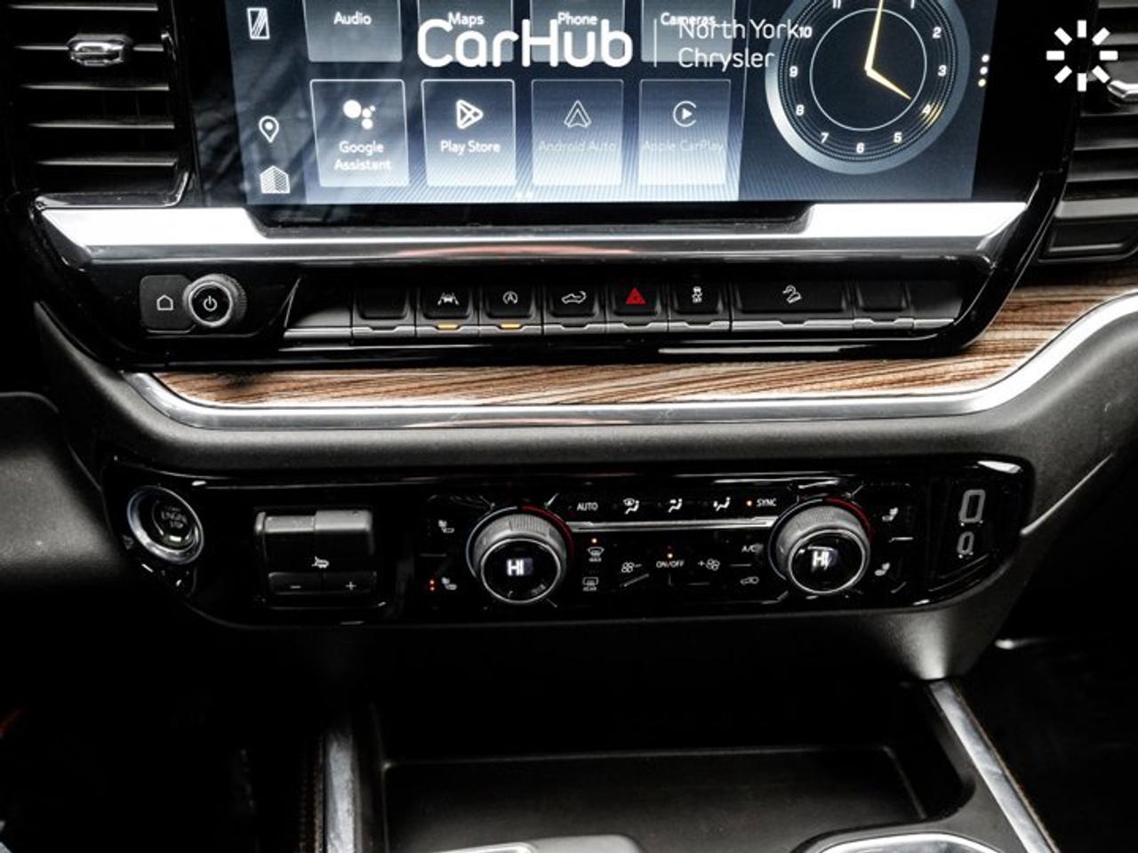 2024 Chevrolet Silverado 1500 RST Photo