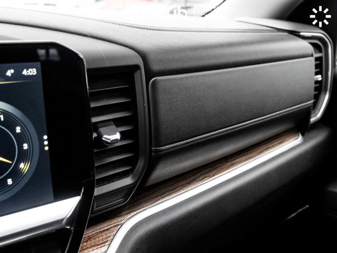 2024 Chevrolet Silverado 1500 RST Photo