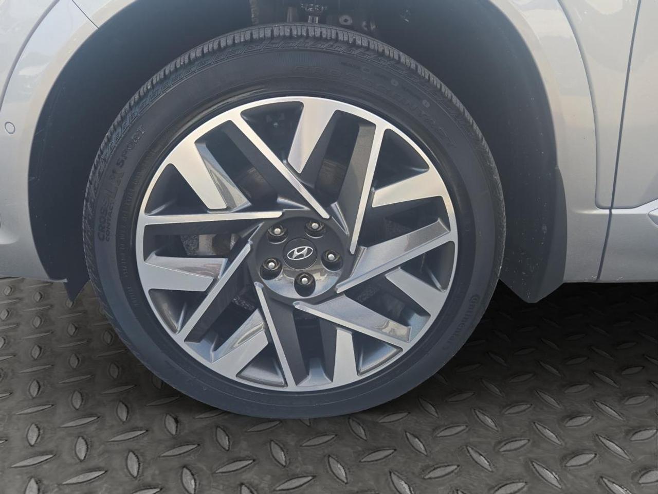 2023 Hyundai Santa Fe Ultimate Calligraphy Photo