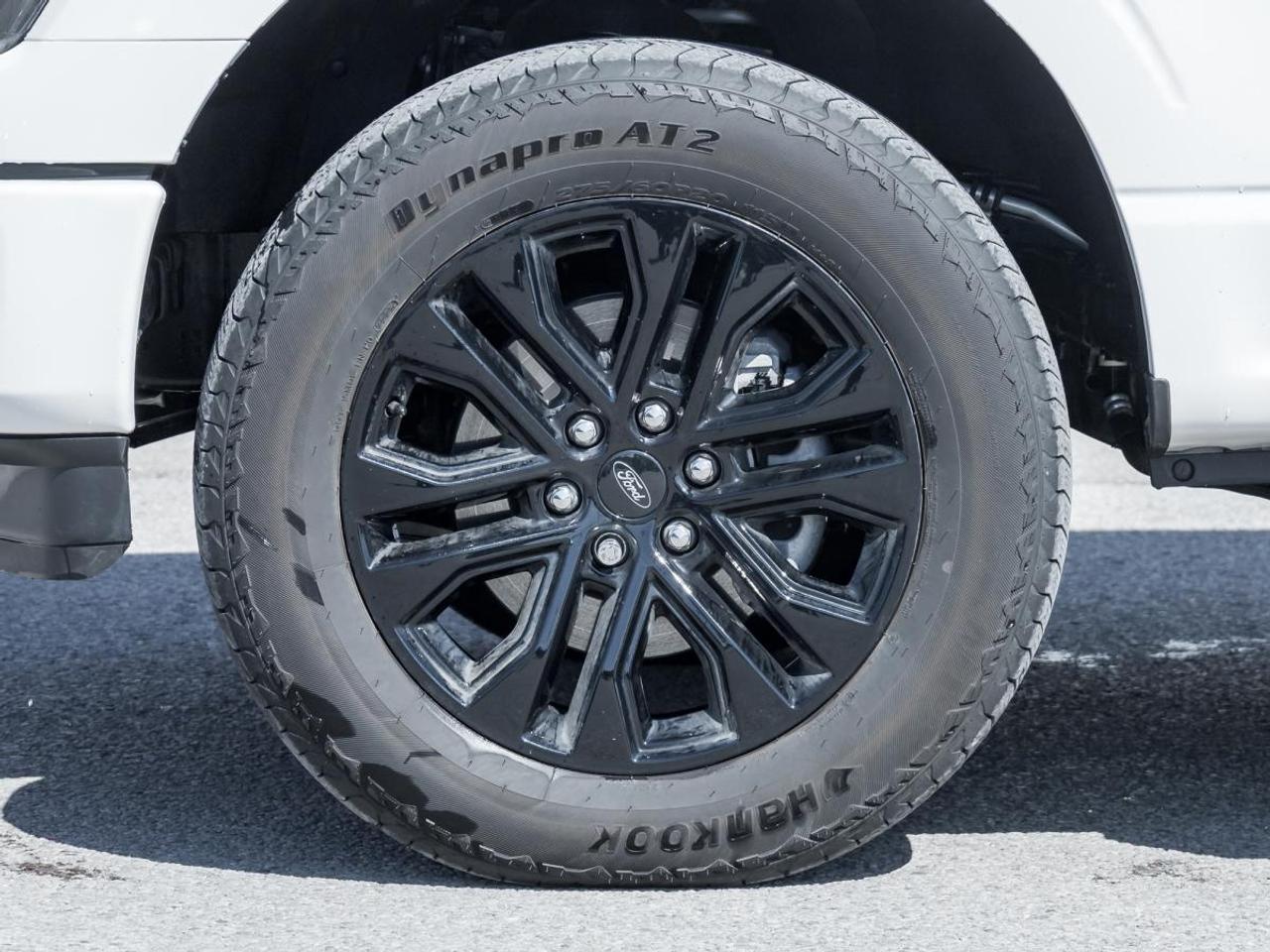 2025 Ford F-150 HYBRID LARIAT Photo3