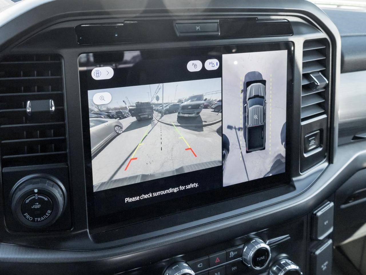 2025 Ford F-150 HYBRID LARIAT Photo