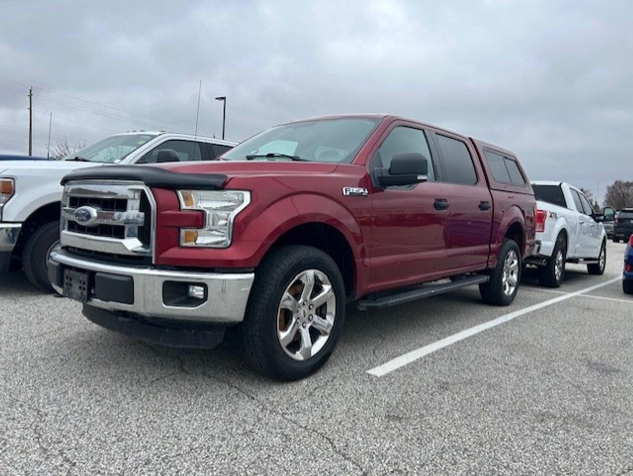 2016 Ford F-150 4WD SUPERCREW 145" XLT Photo0