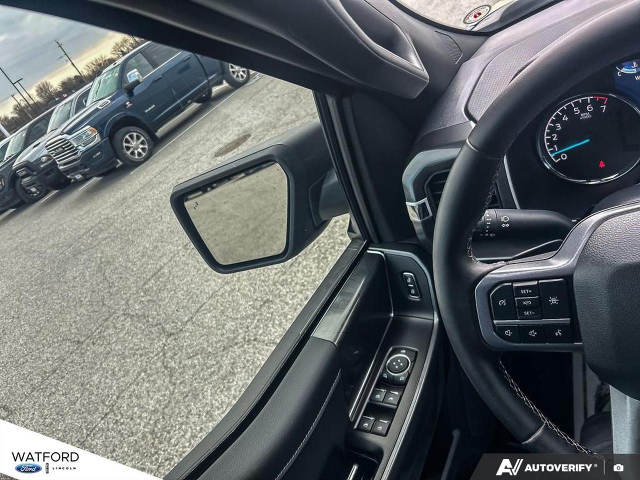 2023 Ford F-150 XLT 4WD SuperCrew 5.5' Box Photo