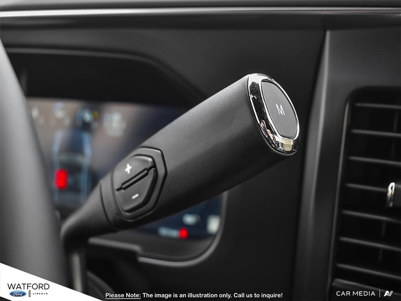 2026 Ford F-250 Super Duty SRW Platinum Photo