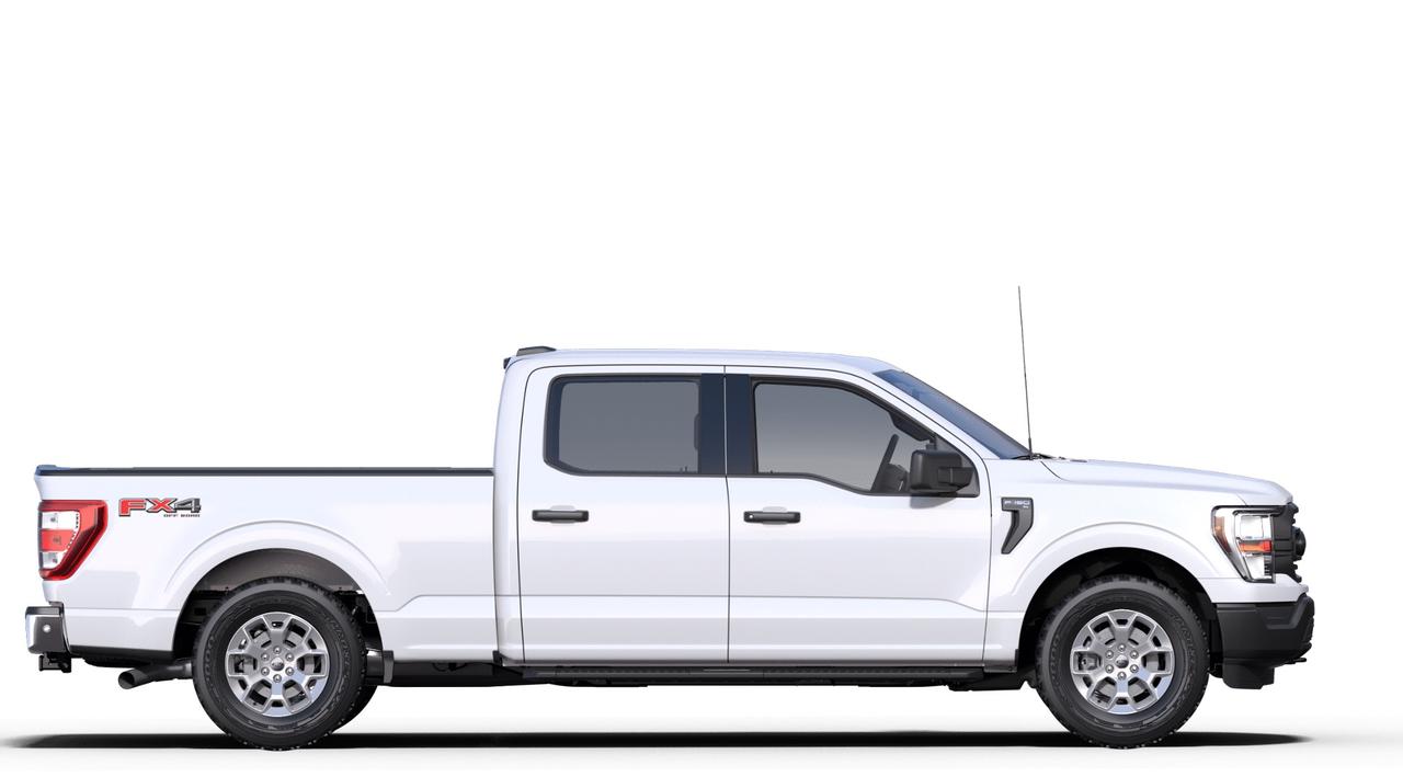 2023 Ford F-150 SUPERCREW 4X4 XL Photo4