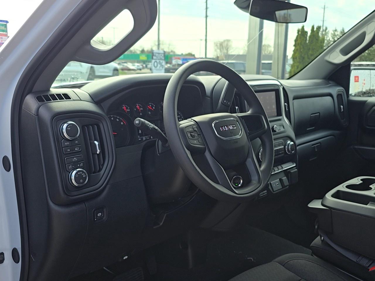 2026 GMC Sierra 1500 Crew Cab Short Box 4-Wheel Drive Pro Photo