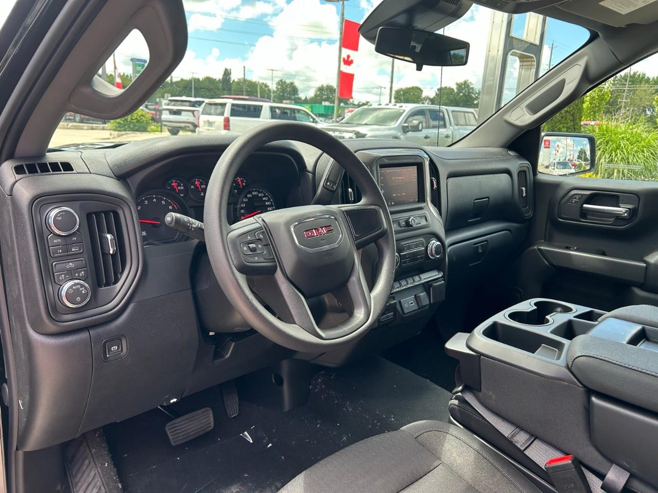 2026 GMC Sierra 1500 Crew Cab Short Box 4-Wheel Drive Pro Photo