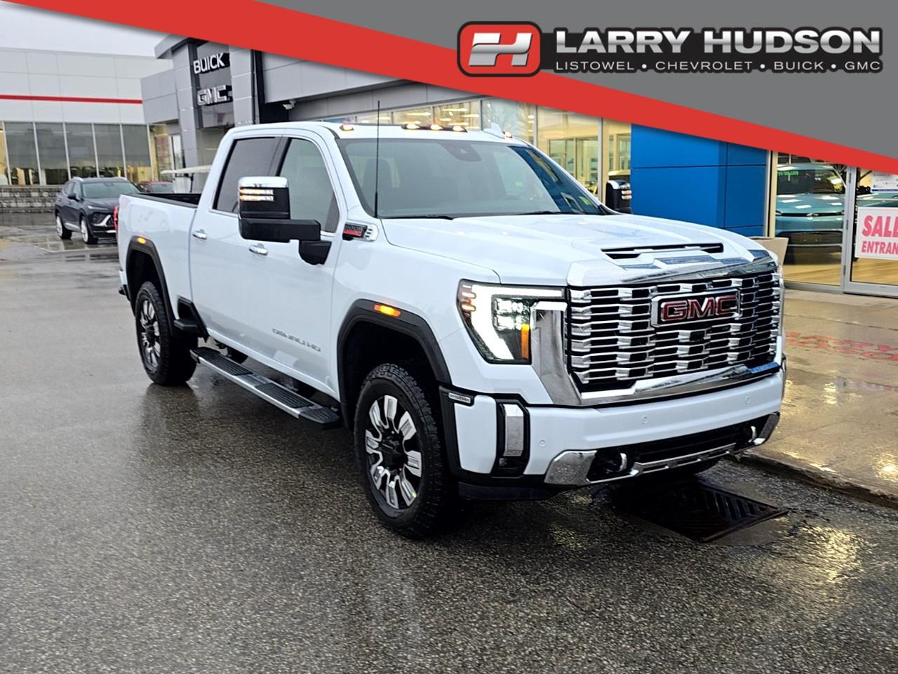 2026 GMC Sierra 2500 HD Crew Cab Standard Box 4-Wheel Drive Denali Photo