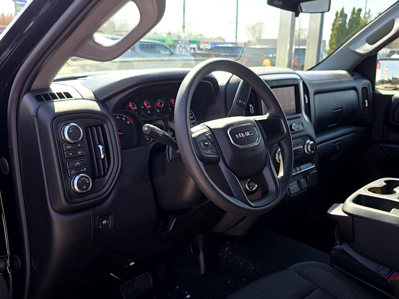 2026 GMC Sierra 1500 Crew Cab Short Box 4-Wheel Drive Pro Photo