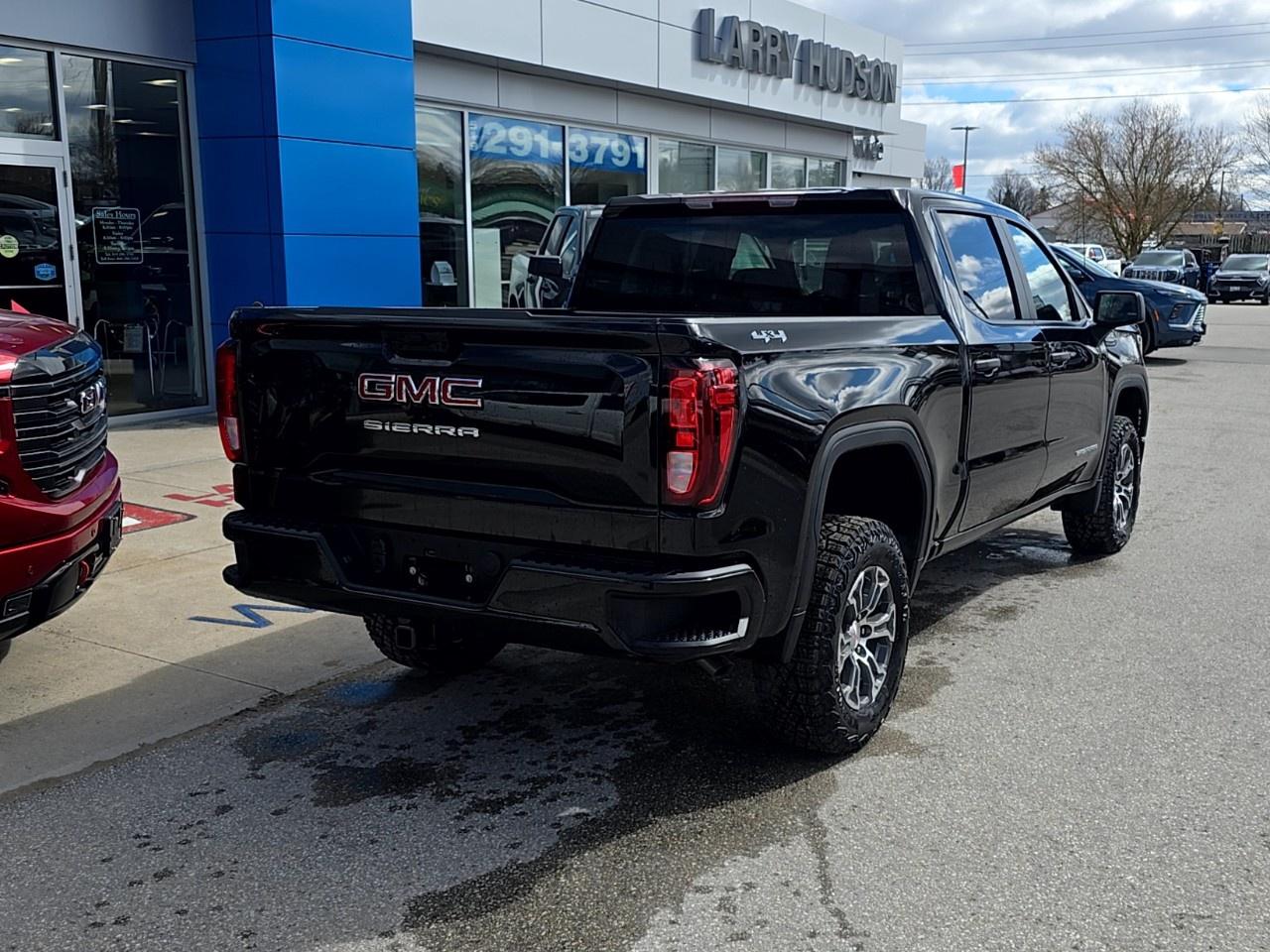 2026 GMC Sierra 1500 Crew Cab Short Box 4-Wheel Drive Pro Photo