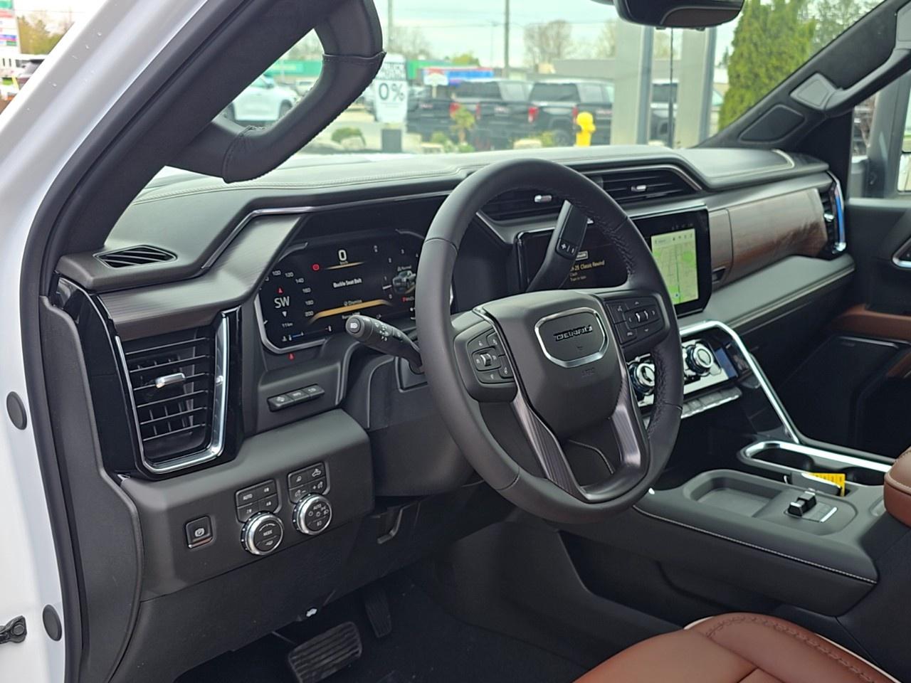 2026 GMC Sierra 2500 HD Crew Cab Standard Box 4-Wheel Drive Denali Ultimate Photo