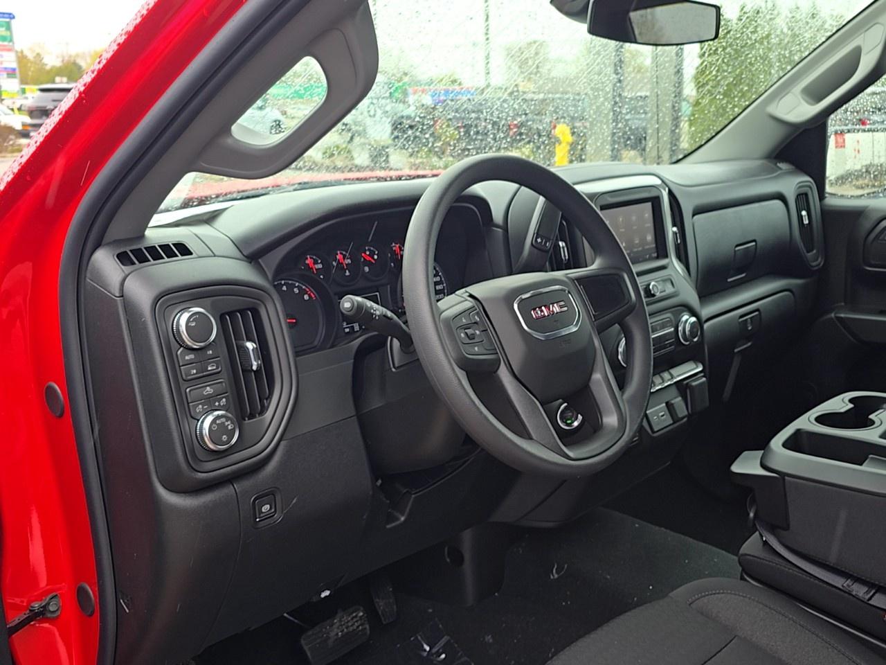 2026 GMC Sierra 1500 Crew Cab Short Box 4-Wheel Drive Pro Photo
