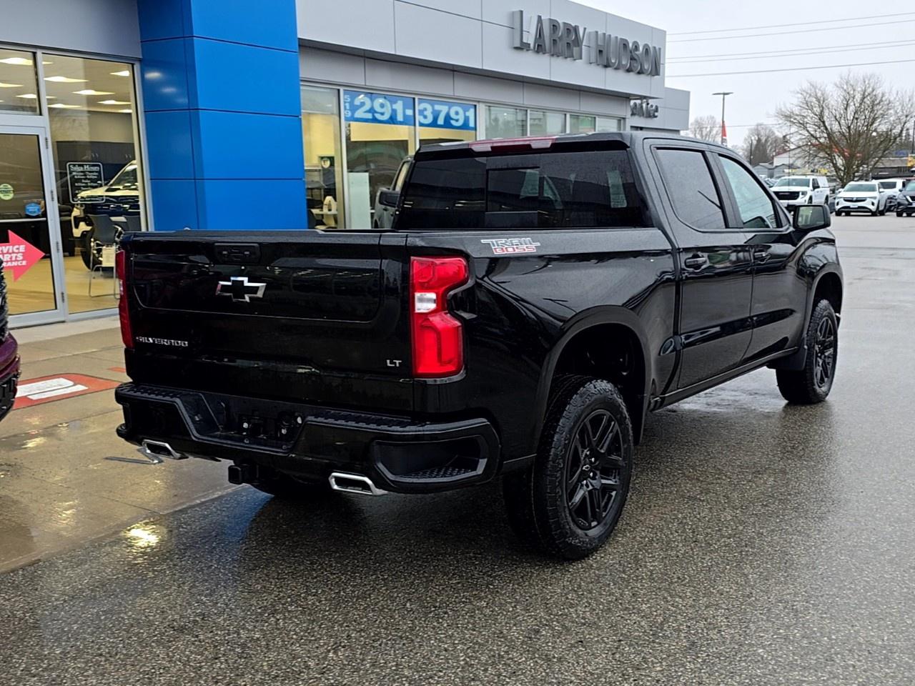 2026 Chevrolet Silverado 1500 Crew Cab Short Box 4-Wheel Drive LT Trail Boss Photo