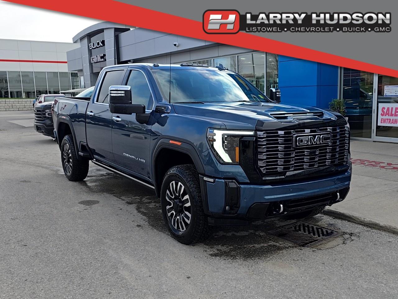 2026 GMC Sierra 2500 HD Crew Cab Standard Box 4-Wheel Drive Denali Ultimate Photo