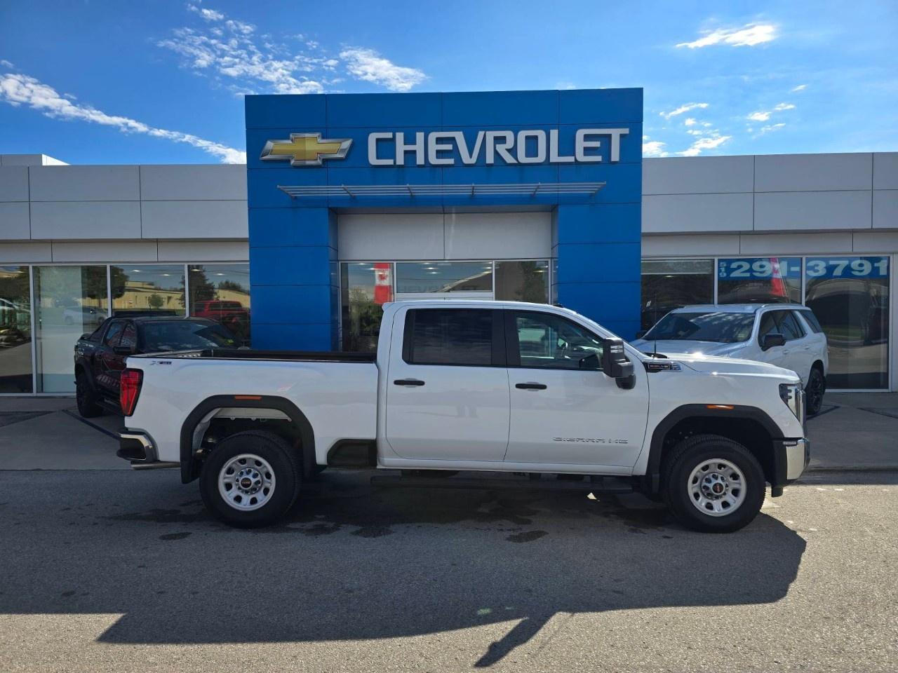 2026 GMC Sierra 2500 HD Crew Cab Standard Box 4-Wheel Drive Pro Photo